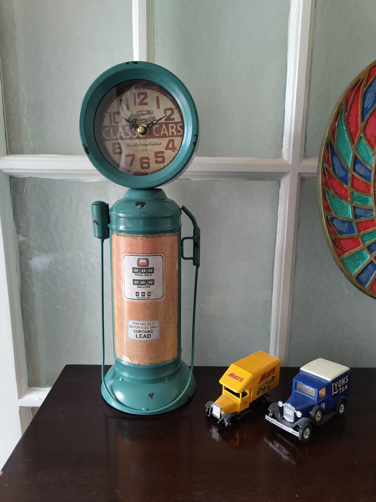 American Style Petrol Gas Pump Retro Clock